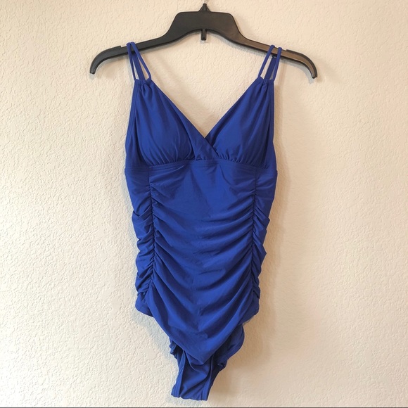 NWT Calvin Klein Liquid Shirred 1 piece Swimsuit 8 - Picture 3 of 4